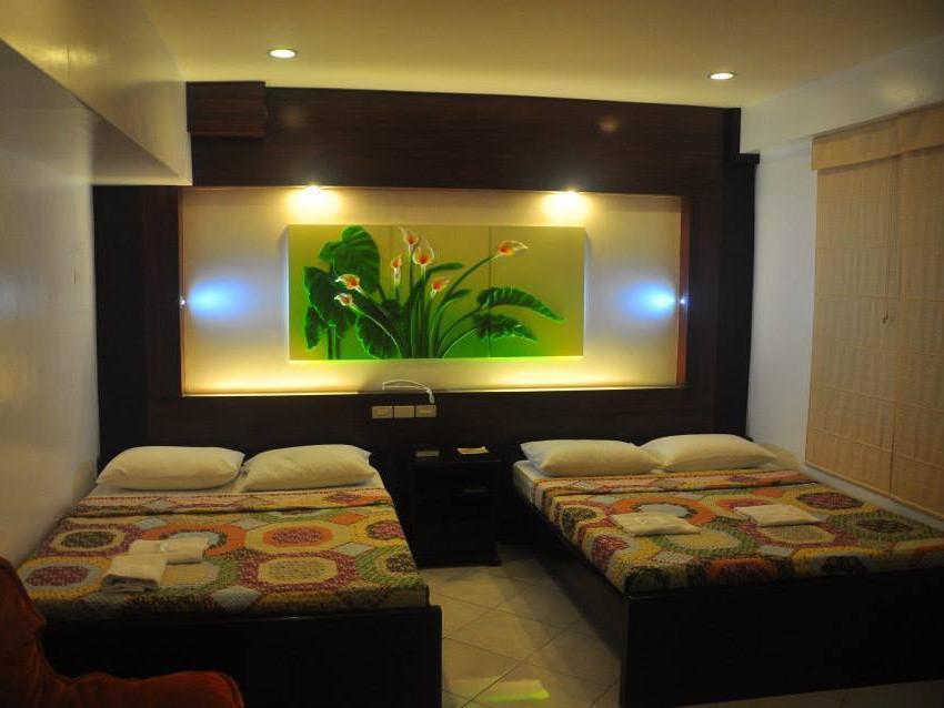 Jj Midcity Inn Tabaco Buitenkant foto